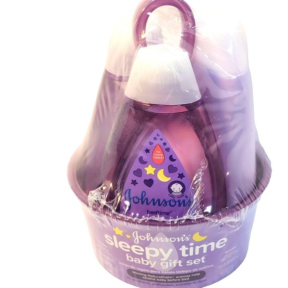 Johnson & Johnson Sleepy Time Baby Gift Set W Relaxing Natural Calm Aromas. NEW - Picture 1 of 15